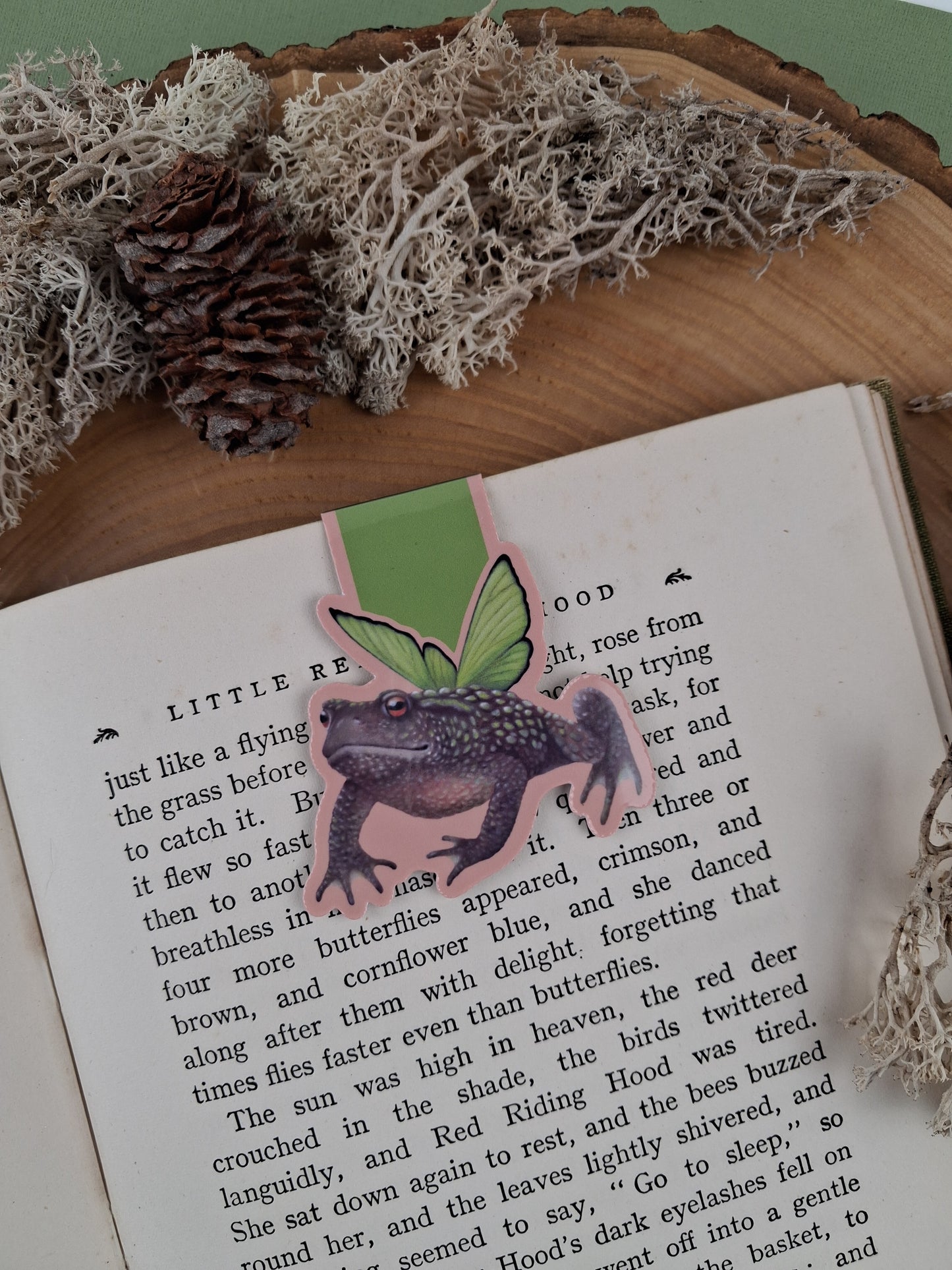 Faerie Toad Magnetic Bookmark