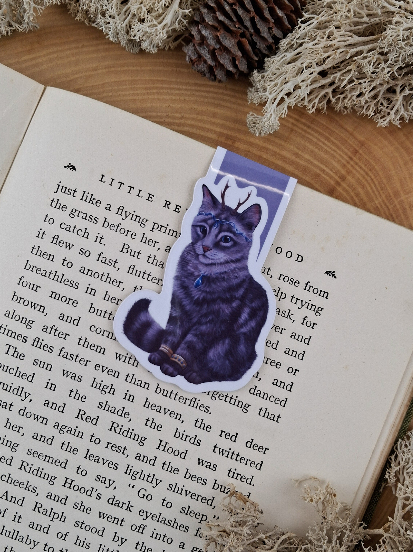 Fawn Cat Magnetic Bookmark